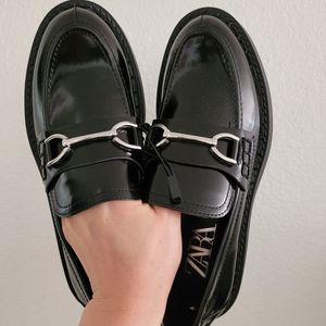 ZARA Flat Lug Sole Penny Loafers Black